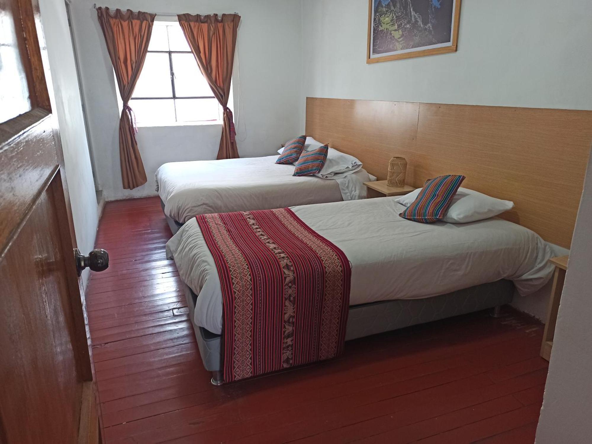 Casona Tordo - A 3 Cdras De La Plaza - Habitaciones Con Bano Privado Куско Екстериор снимка